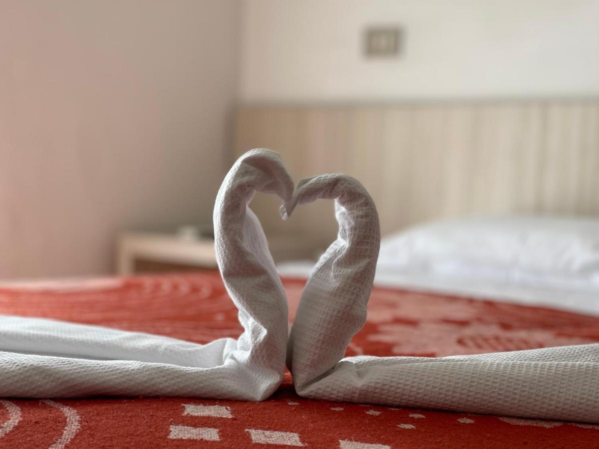 Hotel Orlov Rimini Ngoại thất bức ảnh