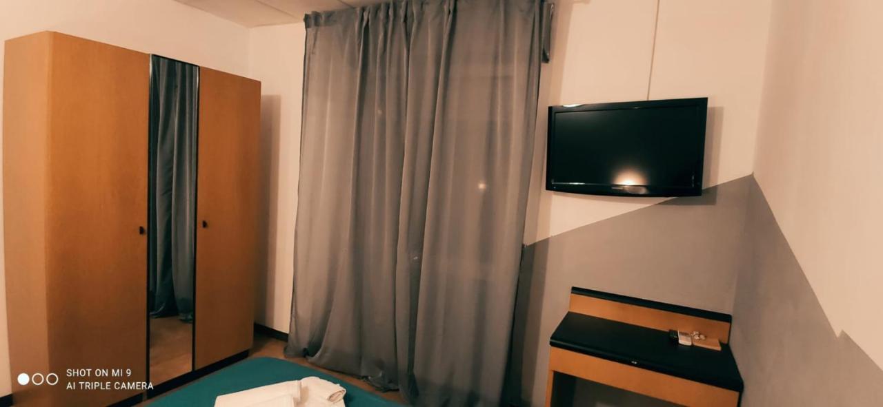 Hotel Orlov Rimini Ngoại thất bức ảnh