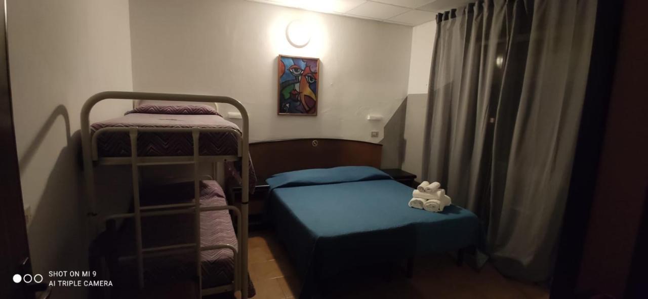 Hotel Orlov Rimini Ngoại thất bức ảnh
