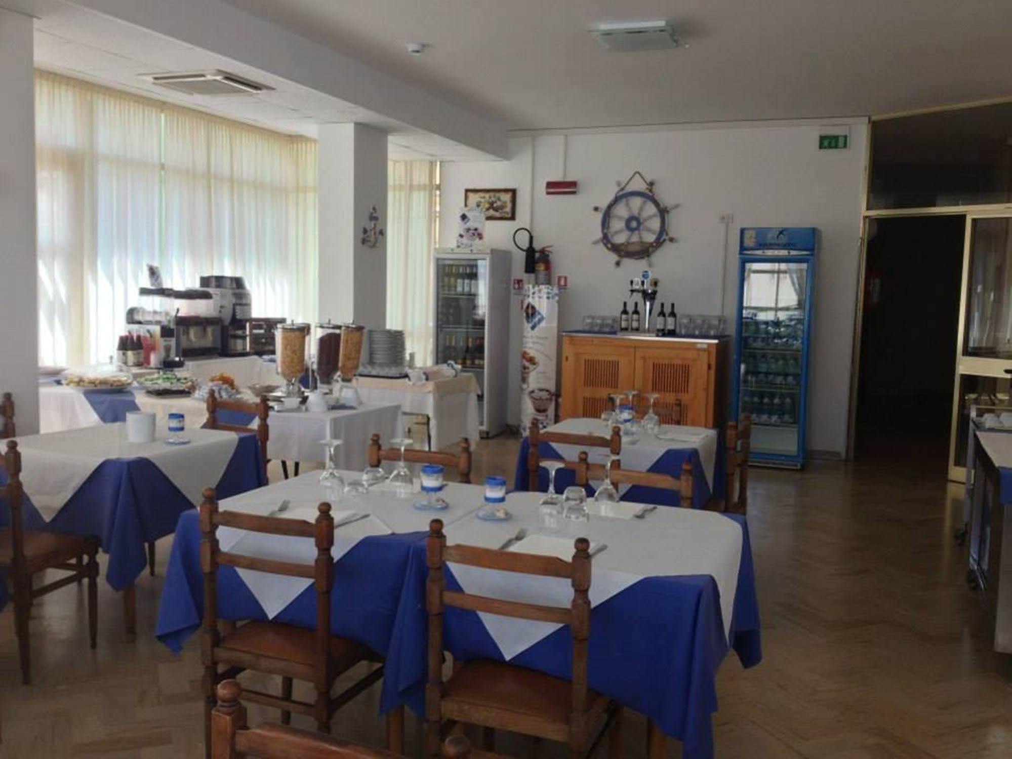 Hotel Orlov Rimini Ngoại thất bức ảnh